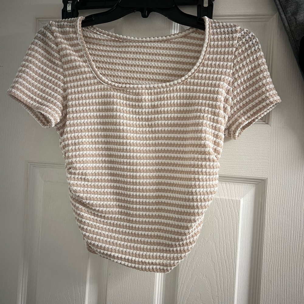 SHEIN Cream and White Striped Short Sleeve Top